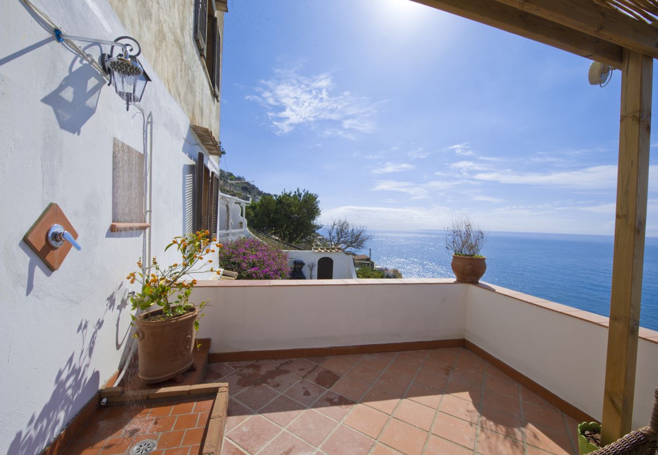 Casa a Praiano - Casa Sunset - Terrazza panoramica con vista su Positano e Capri 