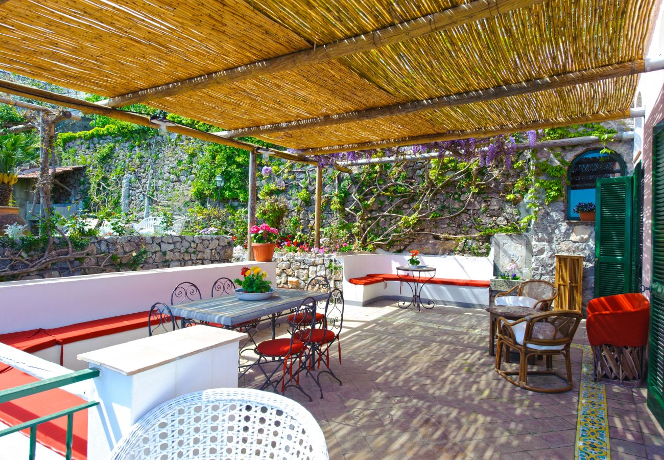 Casa a Praiano - Casale Fralisa - Meravigliosa terrazza e vasca idromassaggio vista mare