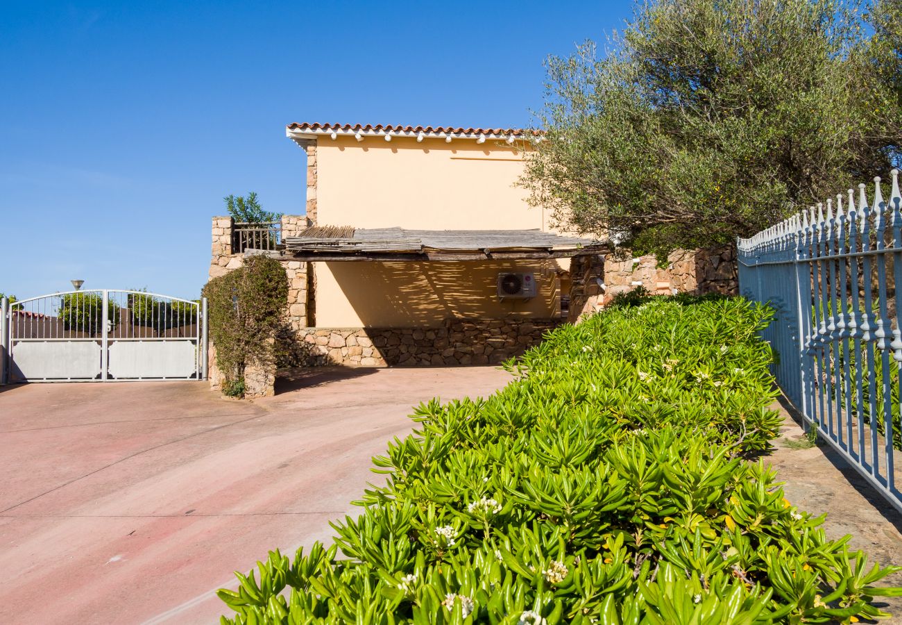 Villetta a Porto San Paolo - Laura's Terrace - cottage con vista panoramica