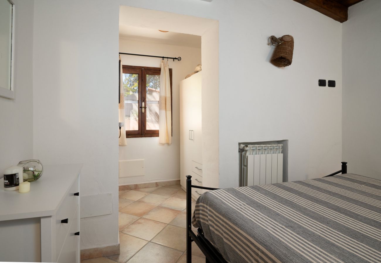 Villa Picker - accogliente camera da letto, casa vacanza in Sardegna ideale per il relax