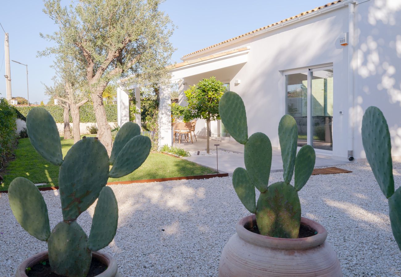 Villa a Siracusa - Villa Ophelia Fontane Bianche