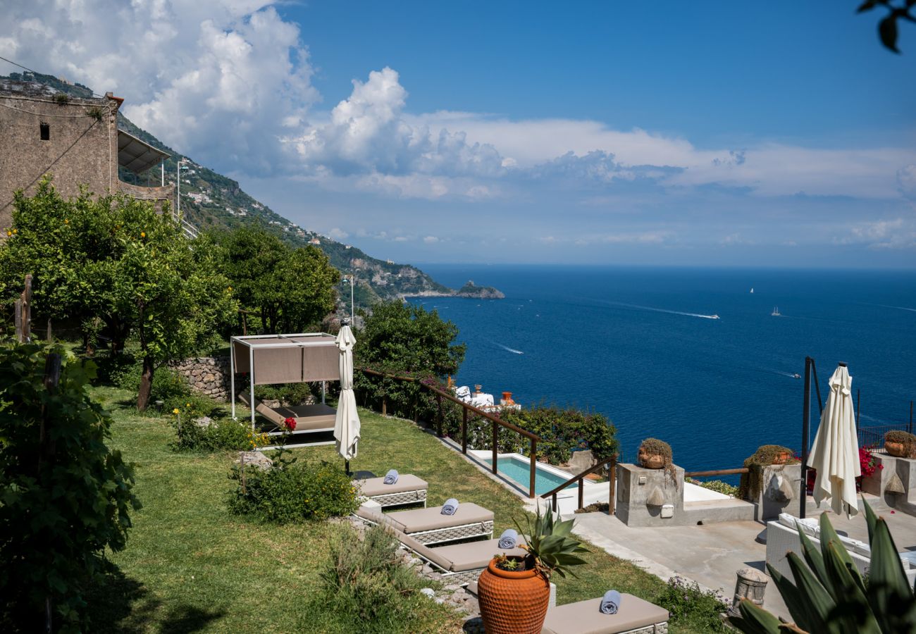 Villa in Praiano - Villa Panorama - Pool mit Meerblick und Sauna