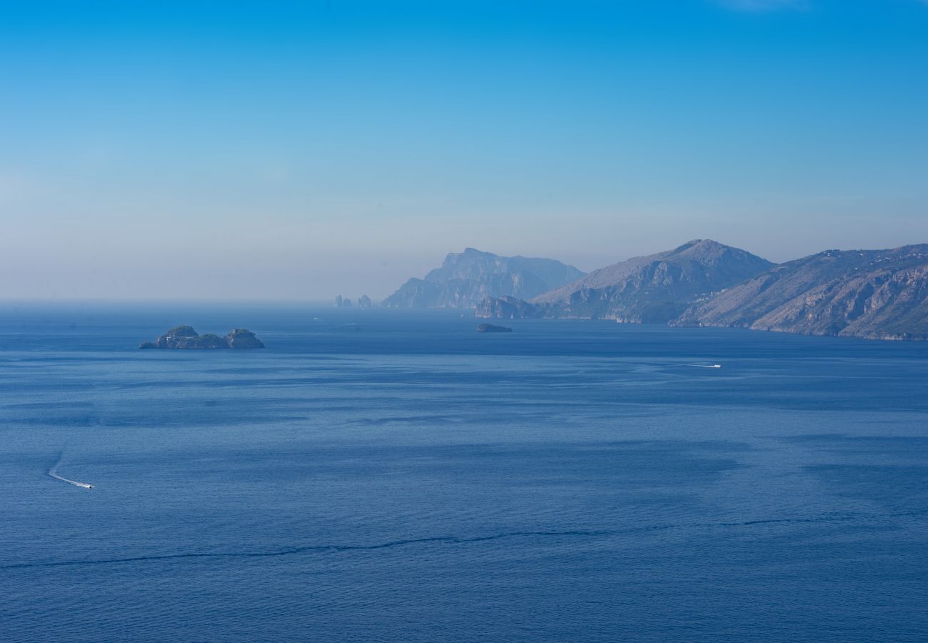 Ferienhaus in Praiano - Casa Punta Paradiso - Ruhiges und panoramisches Haus mit Blick auf das Meer