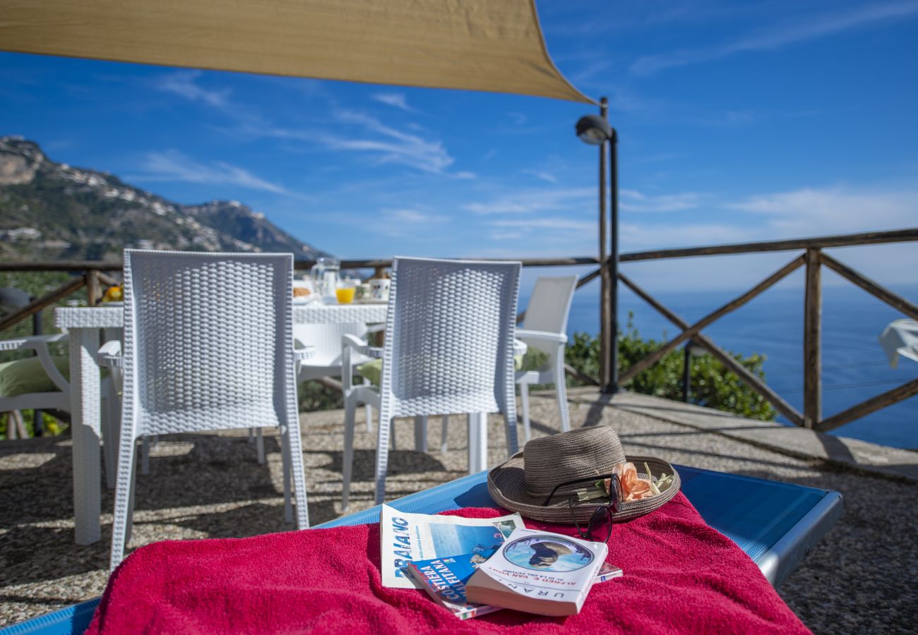 Ferienhaus in Praiano - Casa Punta Paradiso - Ruhiges und panoramisches Haus mit Blick auf das Meer