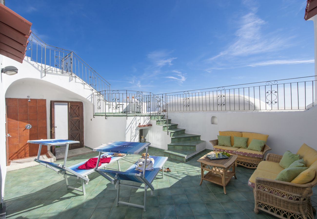 Ferienhaus in Praiano - Casa Punta Paradiso - Ruhiges und panoramisches Haus mit Blick auf das Meer