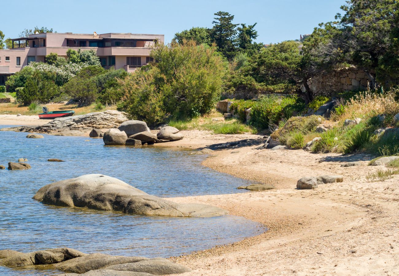 Ferienwohnung in Porto Rotondo - Caletta 10 - Wohnung am Meer mit Pool und Tennis