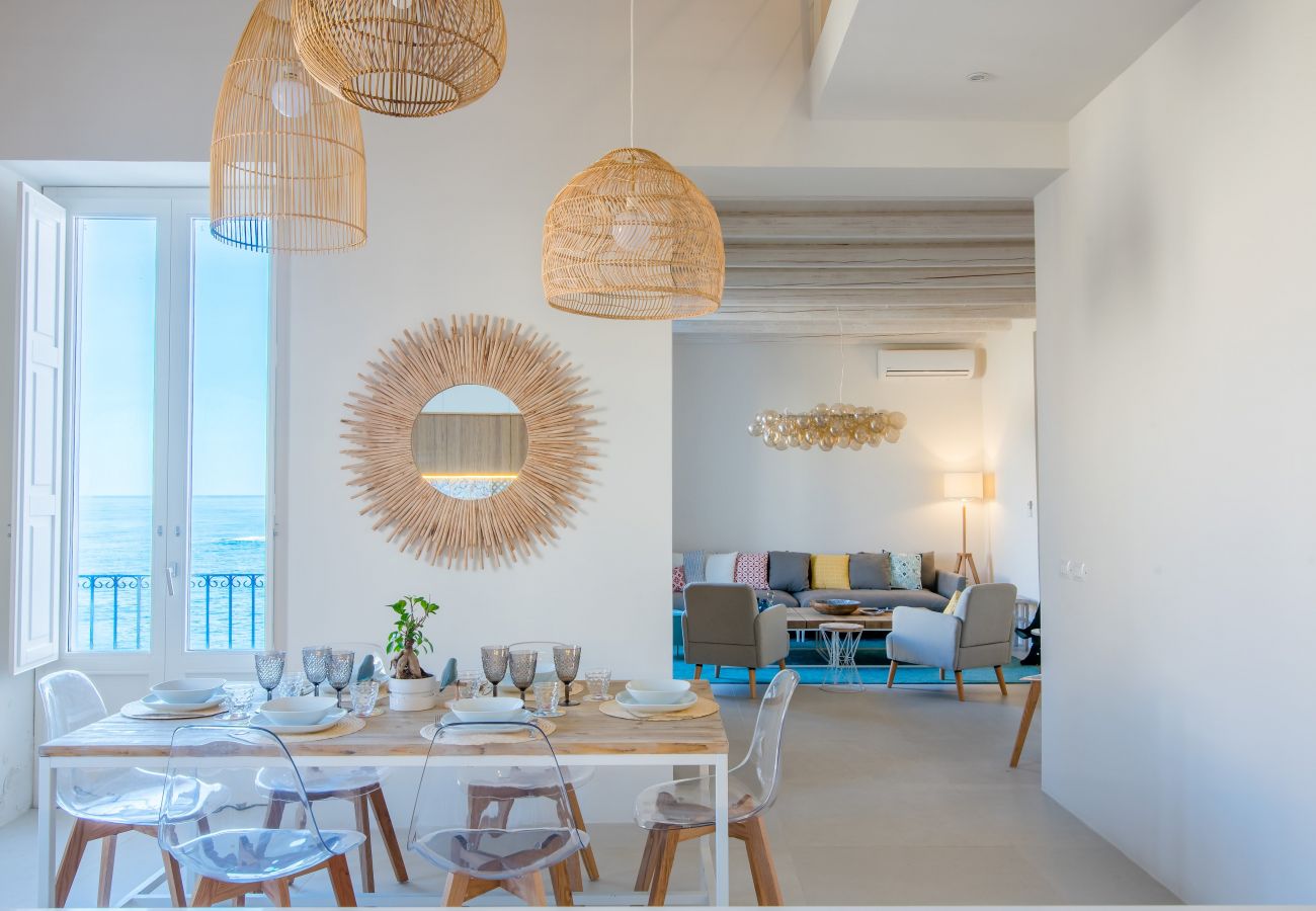 Ferienwohnung in Siracusa - Regine Luxury apartment stunning view