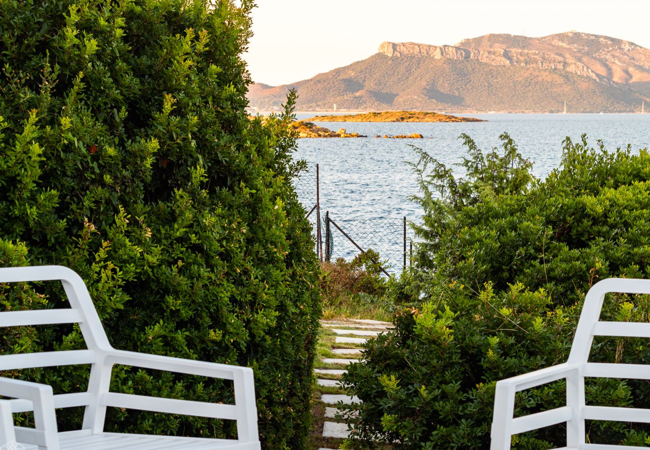 Villa Miriam - Ferienhaus in Sardinien, nur wenige Schritte vom Meer entfernt, ideal für Aufenthalte in Pittulongu