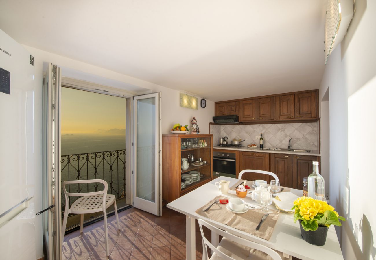 Ferienwohnung in Praiano - Casa Cimino A - Schöne Wohnung mit herrlichem Blick auf Capri und Positano