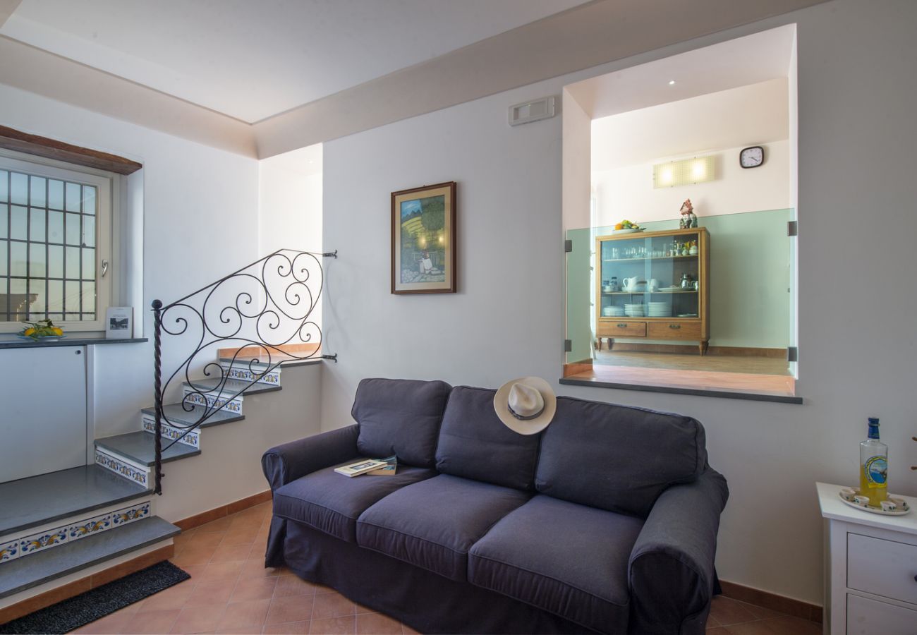 Ferienwohnung in Praiano - Casa Cimino A - Schöne Wohnung mit herrlichem Blick auf Capri und Positano