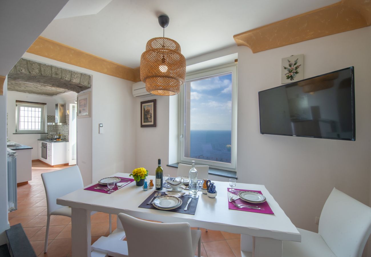 Ferienwohnung in Praiano - Casa Cimino B - Elegante Wohnung mit Meerblick