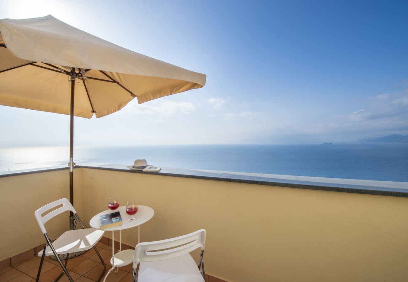 Ferienwohnung in Praiano - Casa Cimino B - Elegante Wohnung mit Meerblick