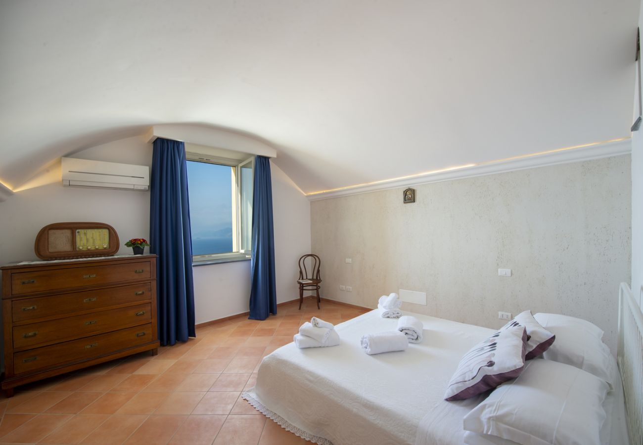 Ferienwohnung in Praiano - Casa Cimino B - Elegante Wohnung mit Meerblick