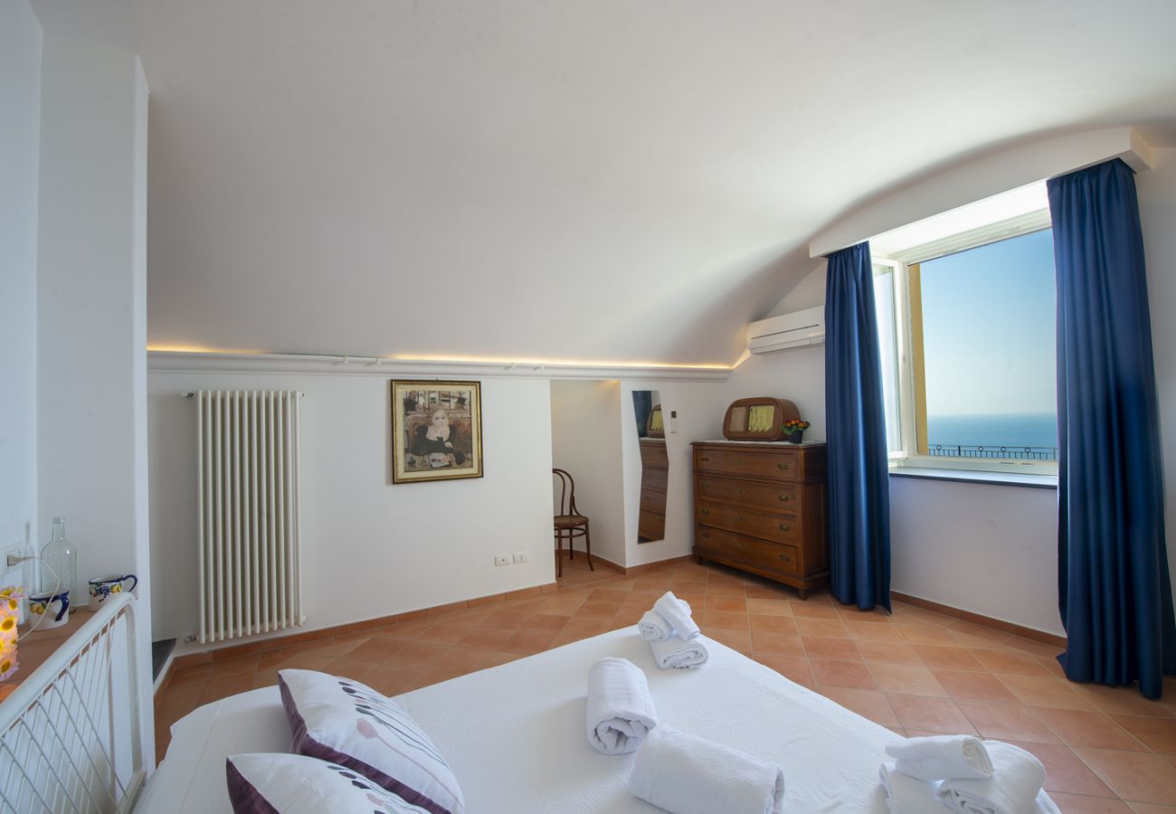 Ferienwohnung in Praiano - Casa Cimino B - Elegante Wohnung mit Meerblick