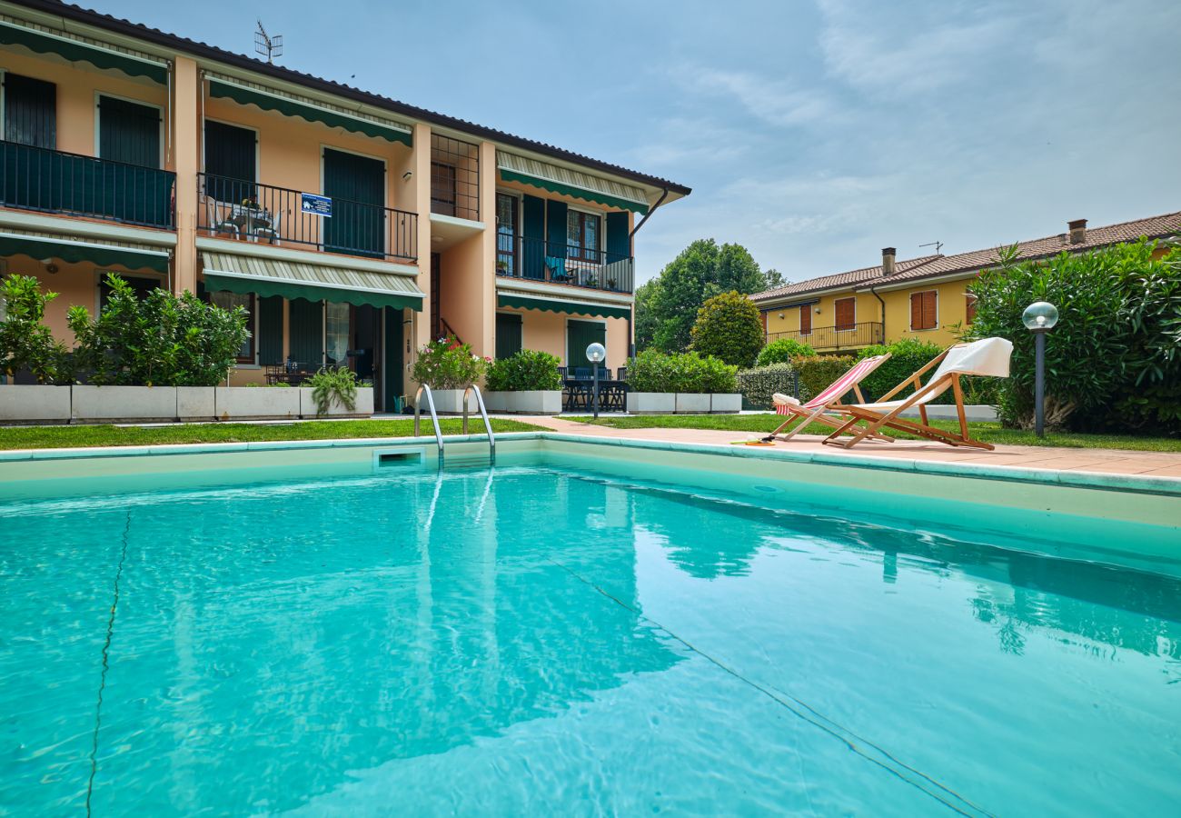 Ferienwohnung in Lazise - Stilvoller eingerichtete Zweizimmerwohnung 