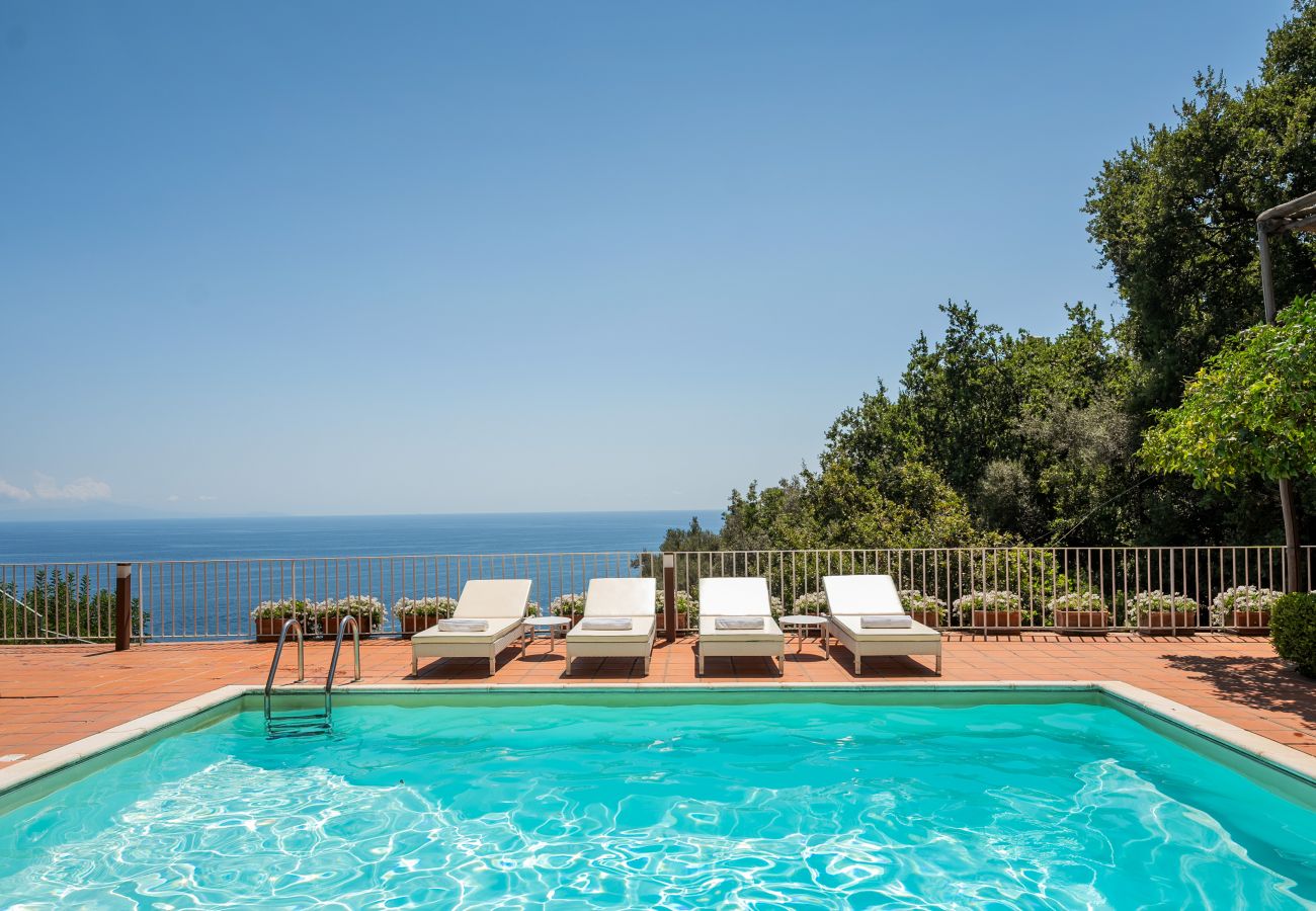 Villa in Amalfi - Villa Bijoux - Luxusvilla mit Meerblick