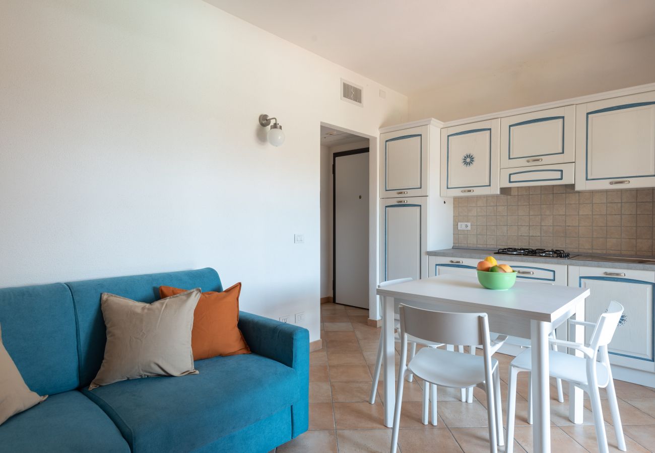 Ferienwohnung in Olbia - Myrsine Genny - schöne Wohnung direkt am Pool