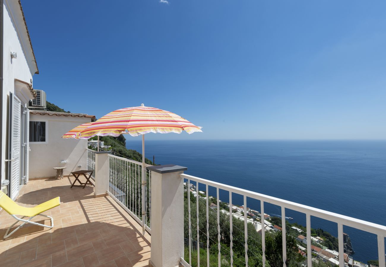 Ferienhaus in Praiano - Punta di Diamante - 200 Stufen zum Himmel