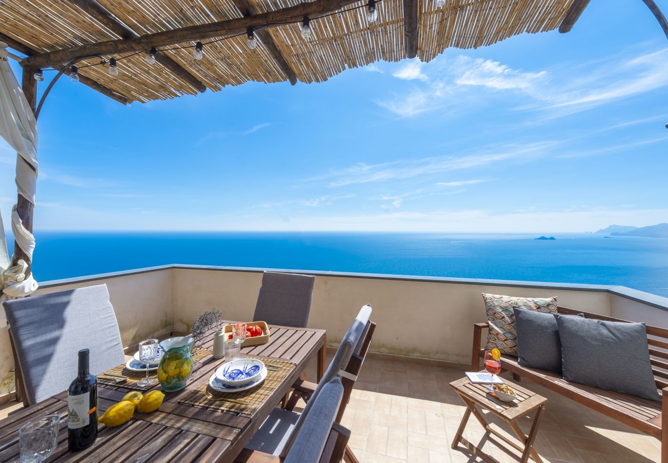 Ferienhaus in Praiano - Punta di Diamante - 200 Stufen zum Himmel