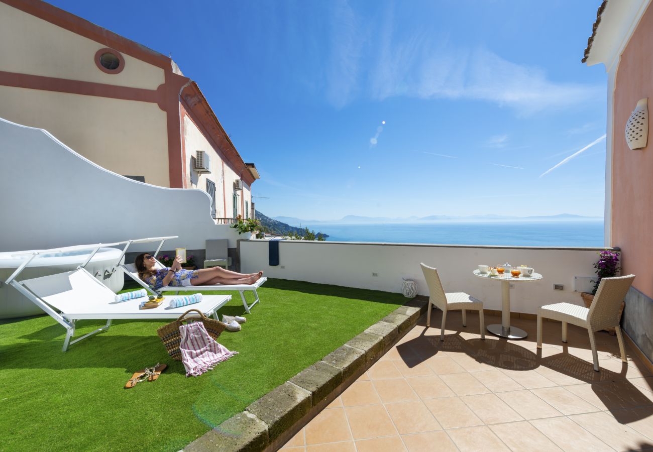 Ferienhaus in Praiano - Casa Terry - Schöne Wohnung mit Meerblick