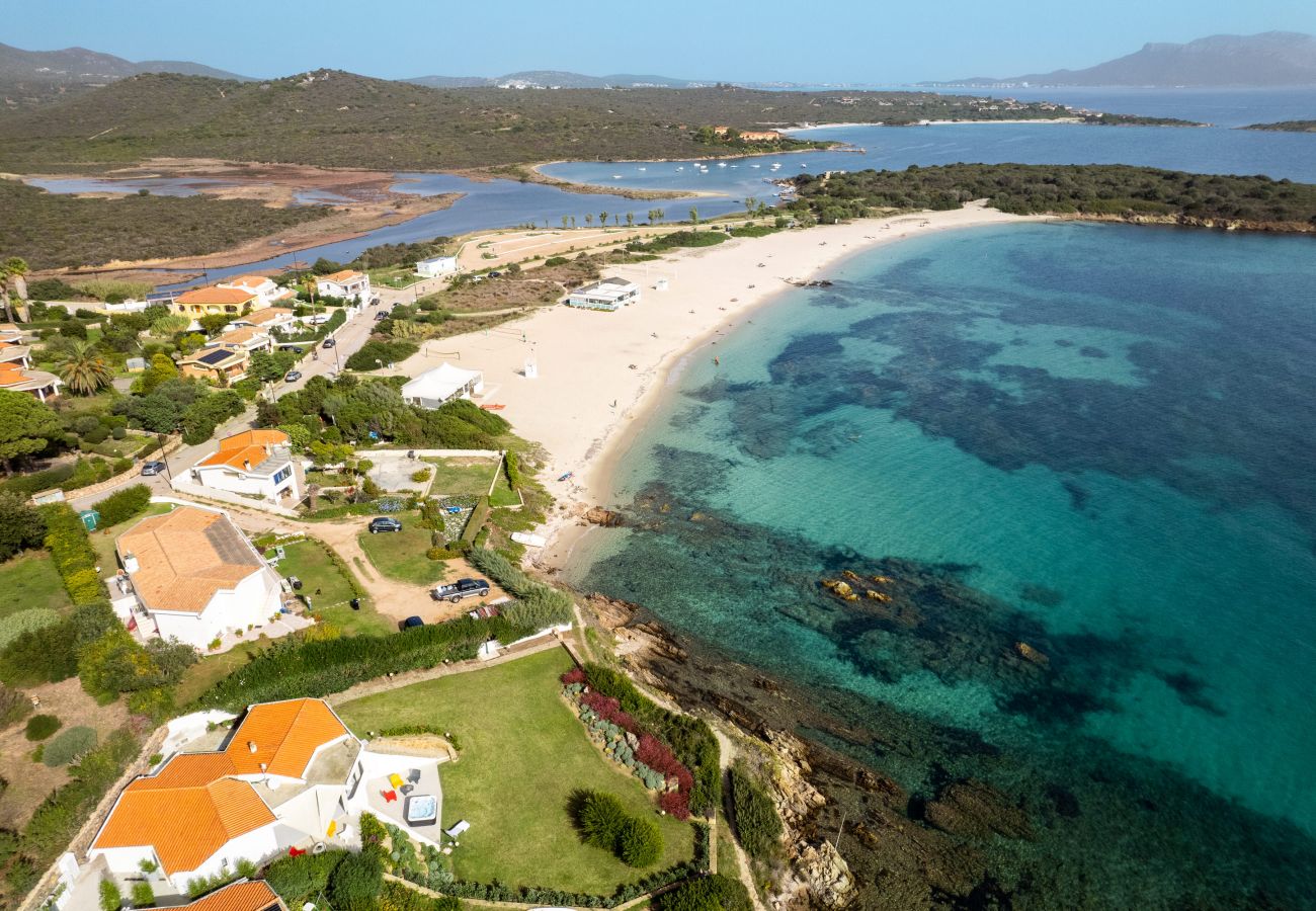 Villa Azul - erstklassige Lage nahe am Meer im Ferienhaus verwaltet von Klodge 