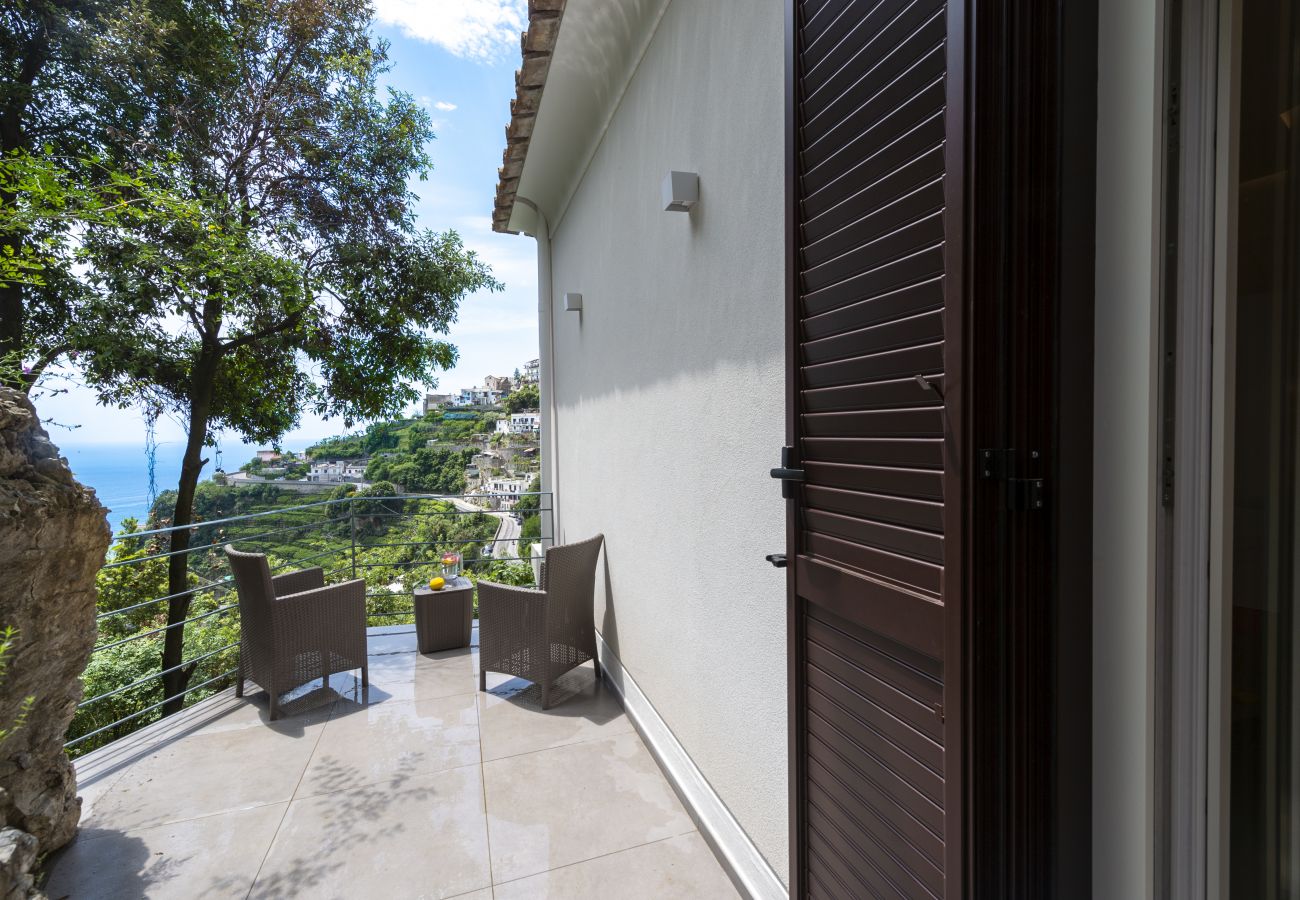 Villa in Amalfi - Villa Donna Rachele – Whirlpool mit Meerblick und kostenloser Parkplatz