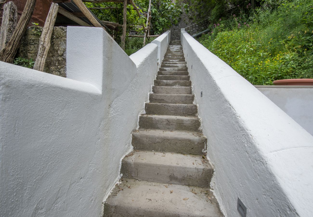 Villa in Amalfi - Villa Donna Rachele – Whirlpool mit Meerblick und kostenloser Parkplatz