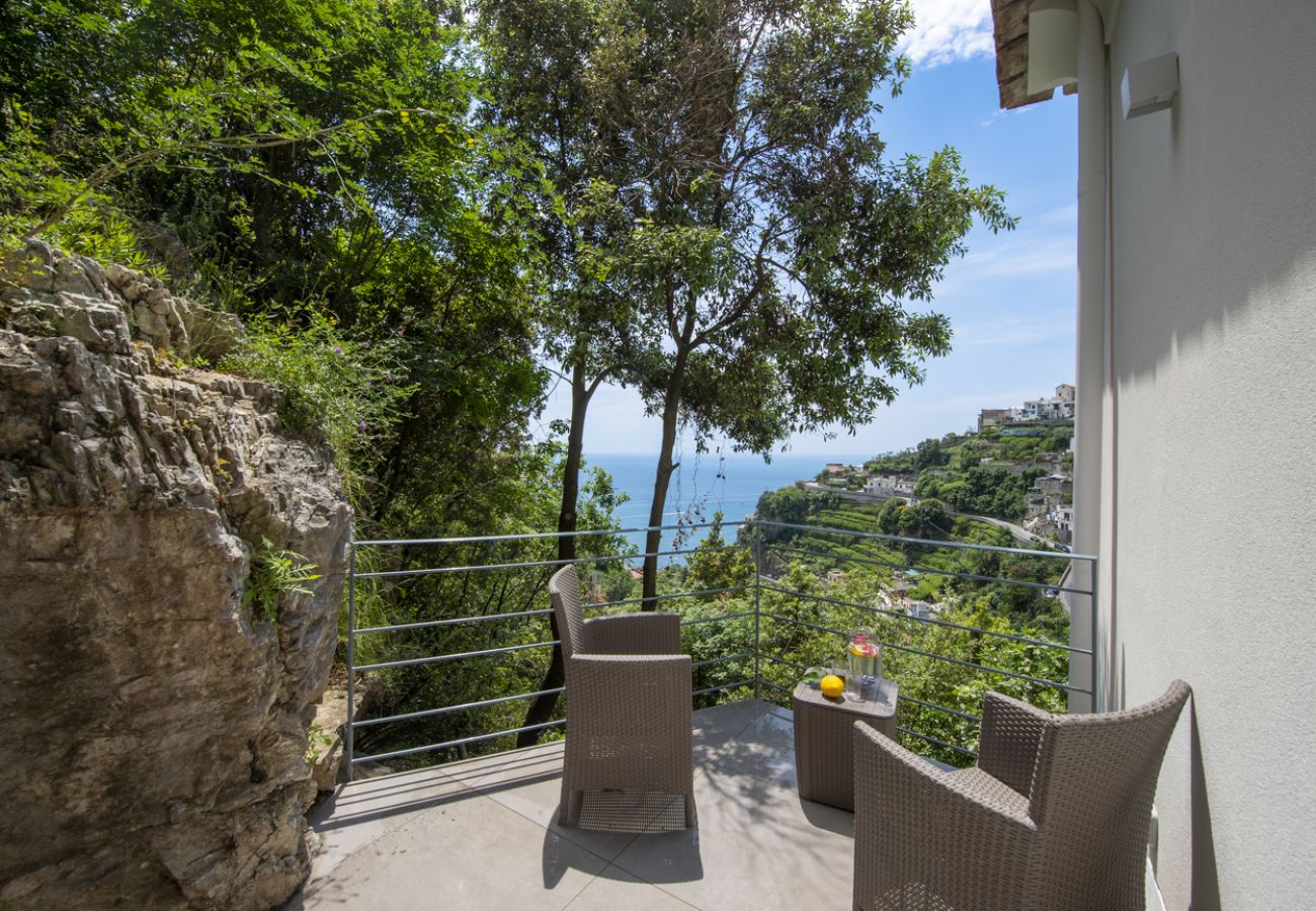 Villa in Amalfi - Villa Donna Rachele – Whirlpool mit Meerblick und kostenloser Parkplatz