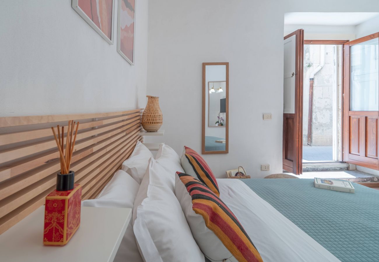 Ferienwohnung in Siracusa - Dione ground floor  apartment Ortigia