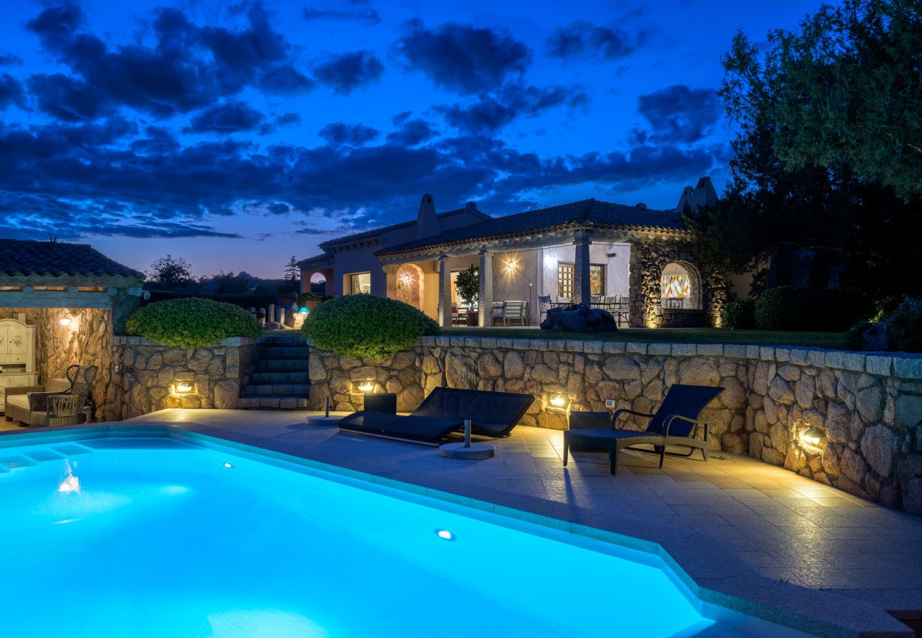 Villa Zenith - Privater Pool, Luxusvilla zur Miete in Costa Smeralda, Sardinien, Italien