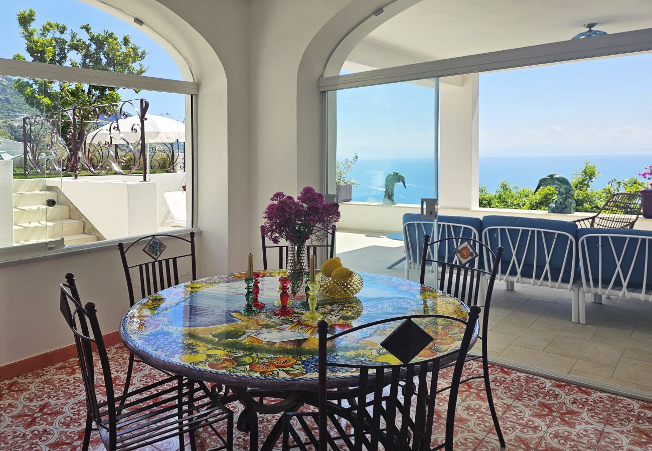 Ferienhaus in Praiano - Villa Grà – Bezaubernde Villa mit Blick auf das Meer