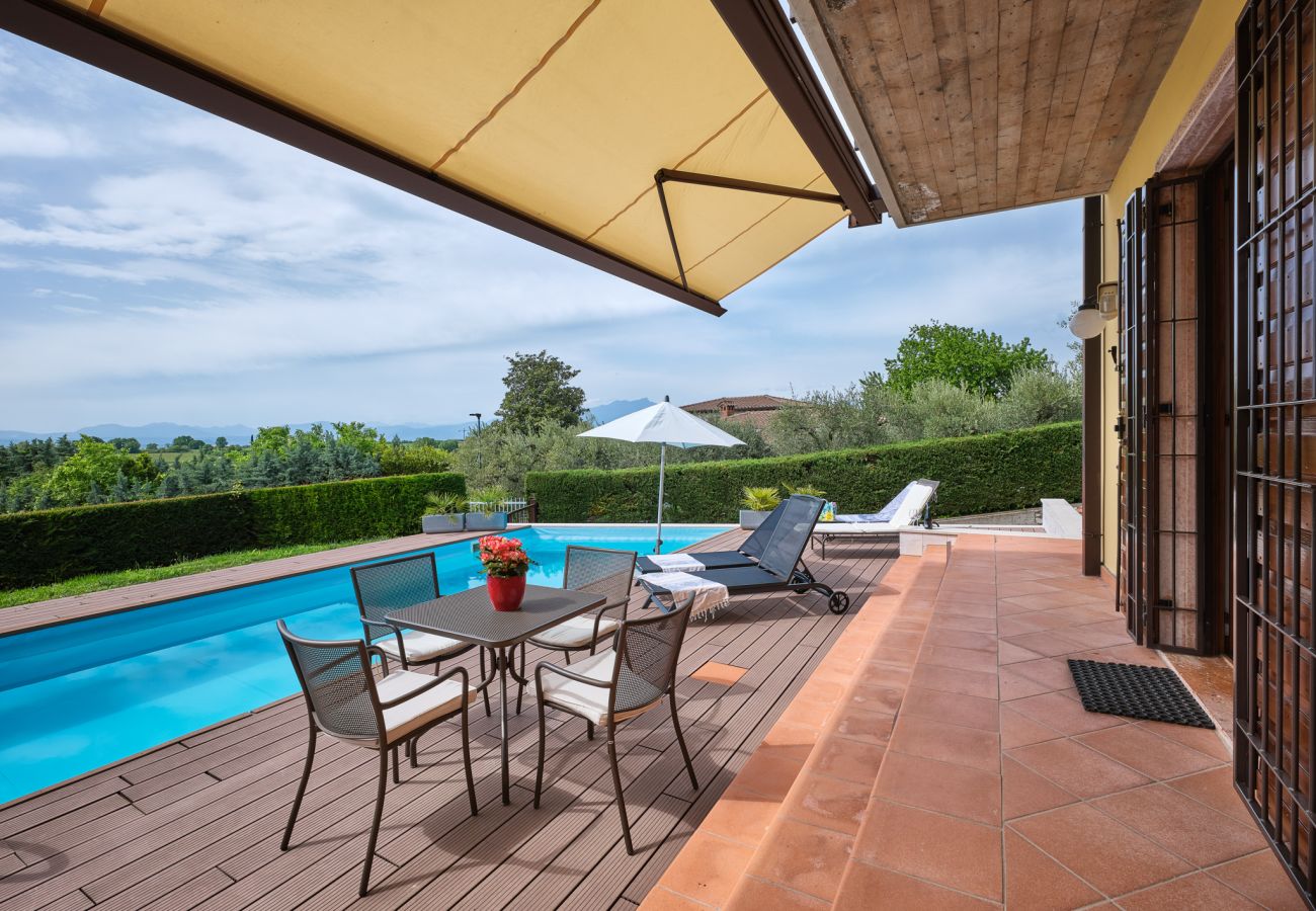 Villa in Lazise - Regarda - Villa Celebrity mit privat Pool und Seeblick