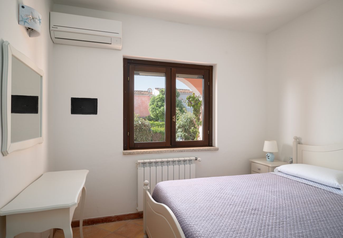 Ferienwohnung in Porto San Paolo - Il Poggio 8 – Wohnung mit Gemeinschaftspool und Garten