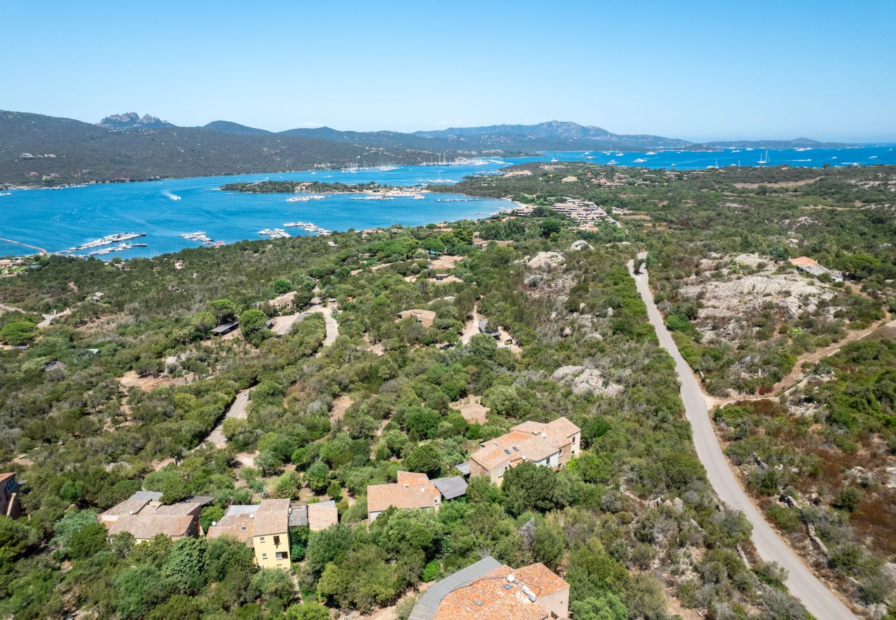 Ferienwohnung in Porto Rotondo - Caletta Nest 88 - Ferienwohnung mit Pool und Aussicht