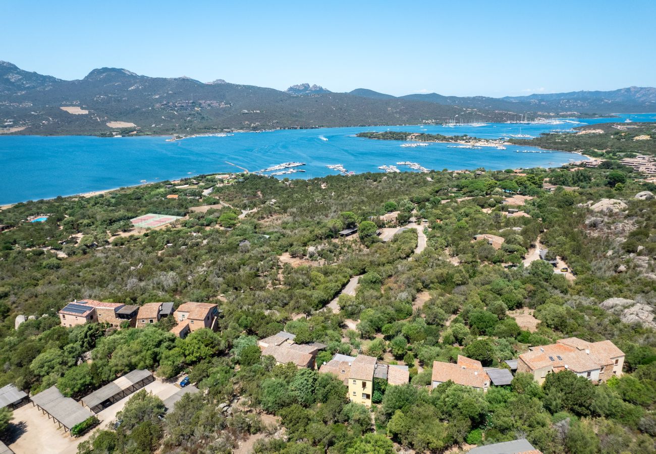 Ferienwohnung in Porto Rotondo - Caletta Nest 88 - Ferienwohnung mit Pool und Aussicht