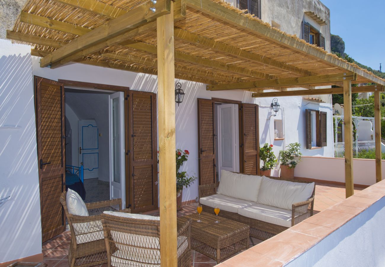 House in Praiano - Casa Sunset - Panoramic terrace overlooking Positano and Capri