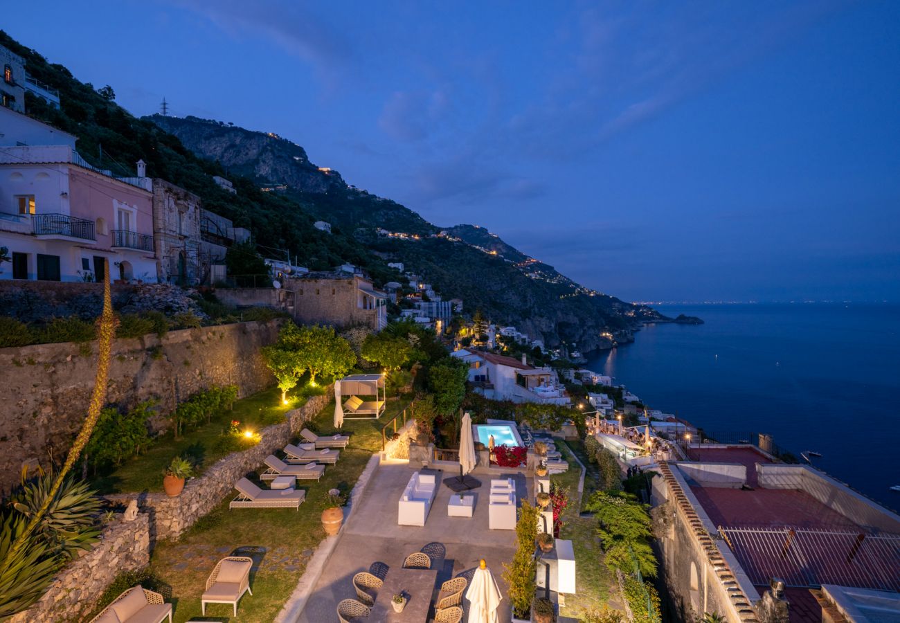 Villa in Praiano - Villa Panorama - Pool overlooking the sea and Sauna