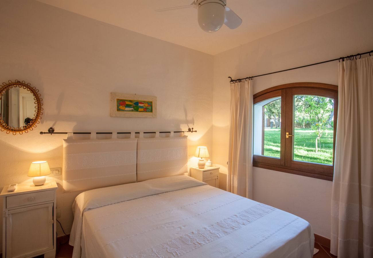 Villa Sa Jaga - elegant bedroom for holidays in Porto Rotondo with Klodge