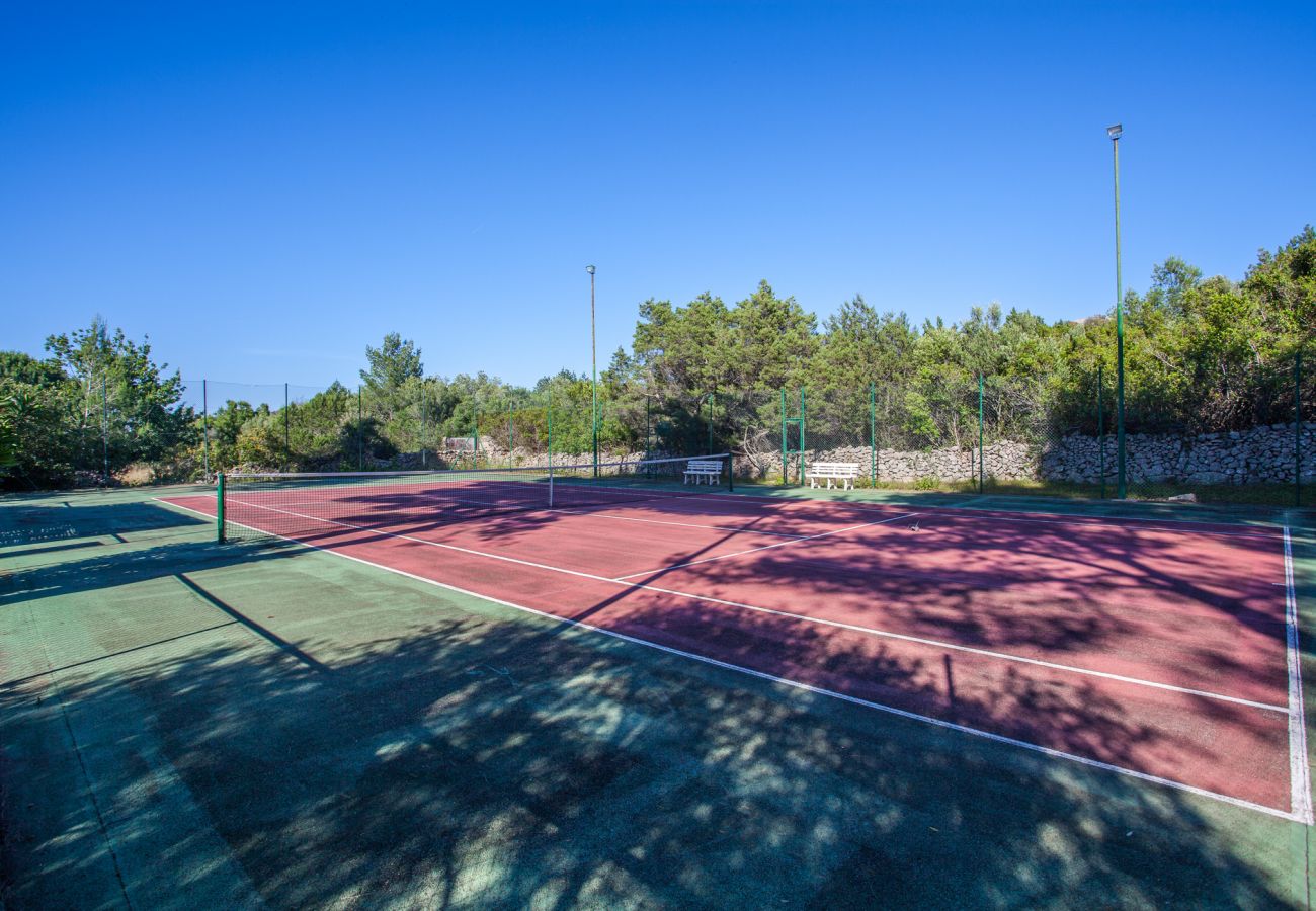 Apartment in Porto Rotondo - Caletta 10 - seafront flat with pool and tennis