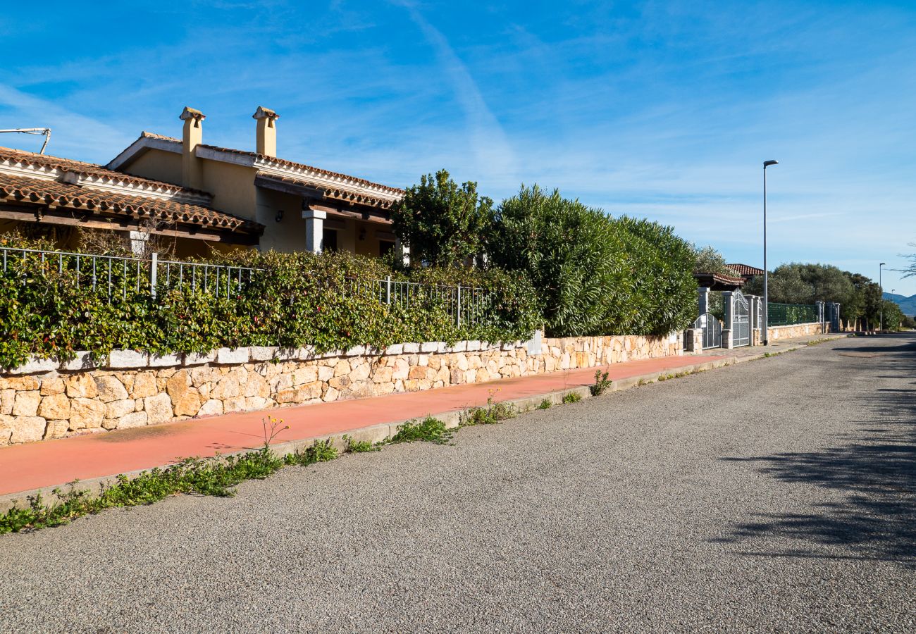 Chalet in San Teodoro - Case Peschiera 11 - single house a few steps from Lu Impostu