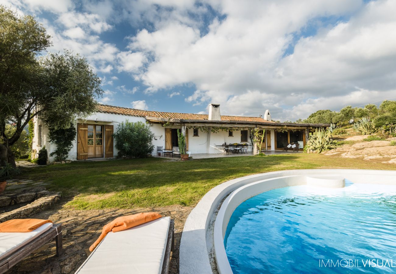 Villa Relais - villa for rent with private pool in Costa Smeralda