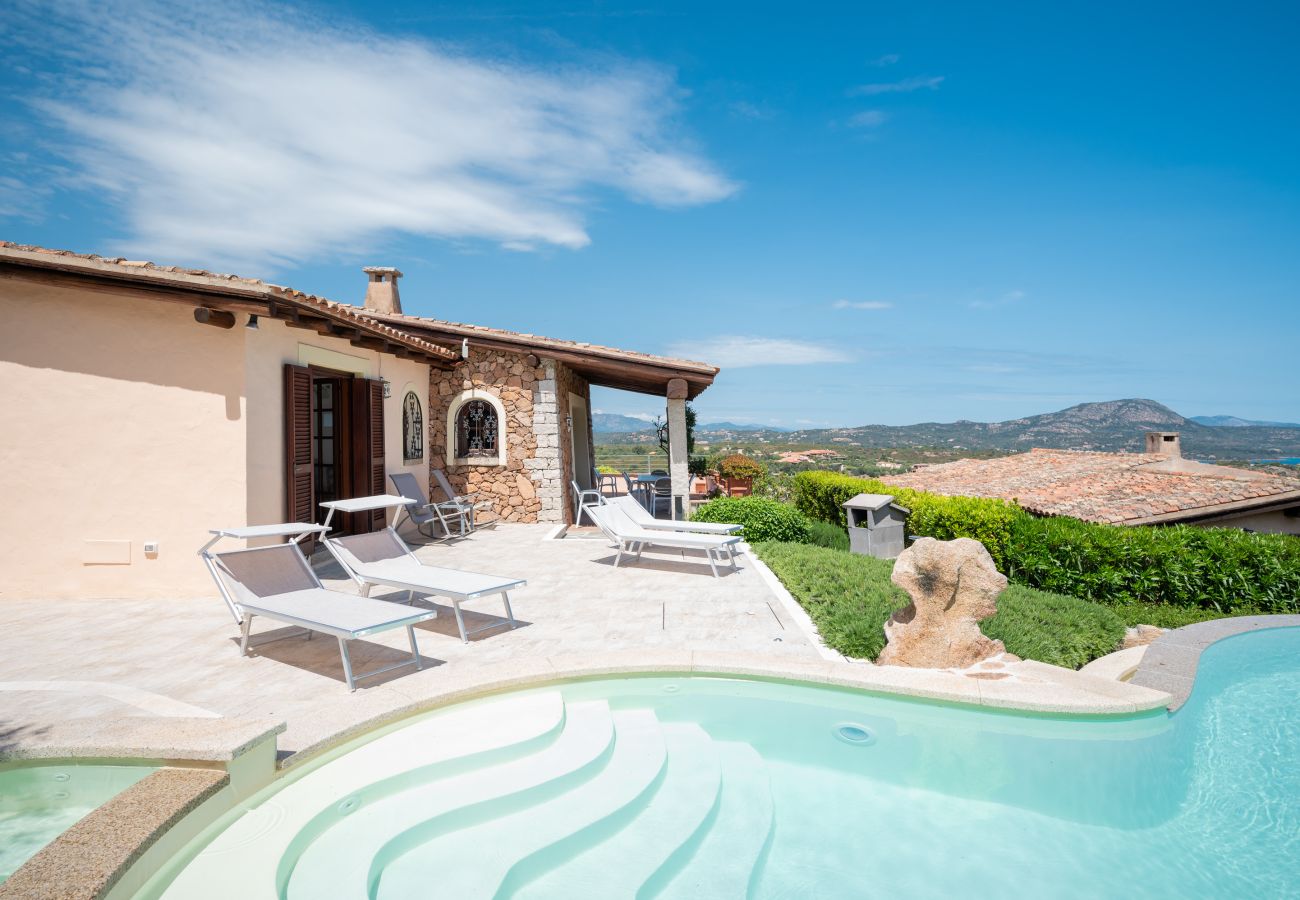 Villa Kiki - spacious verandas with panoramic view, rental villa in Monte Contros