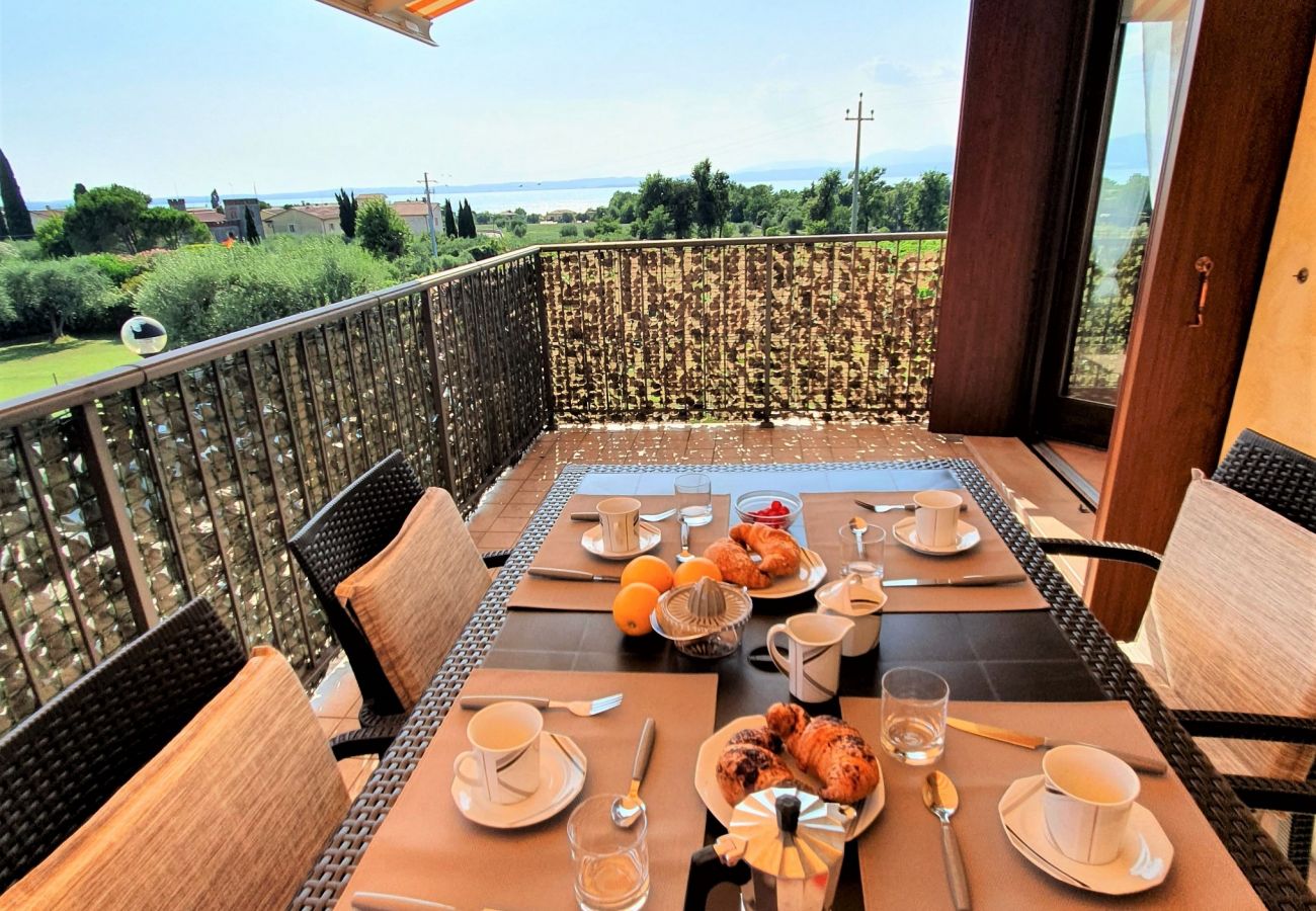 Apartment in Lazise - Regarda - Apartment Blanco with lake view & swimming pool