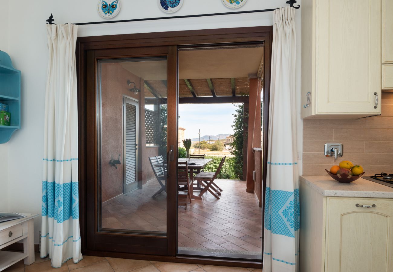 Myrsine 9D - Spacious veranda for relaxing evenings with garden view, holidays in Sardinia