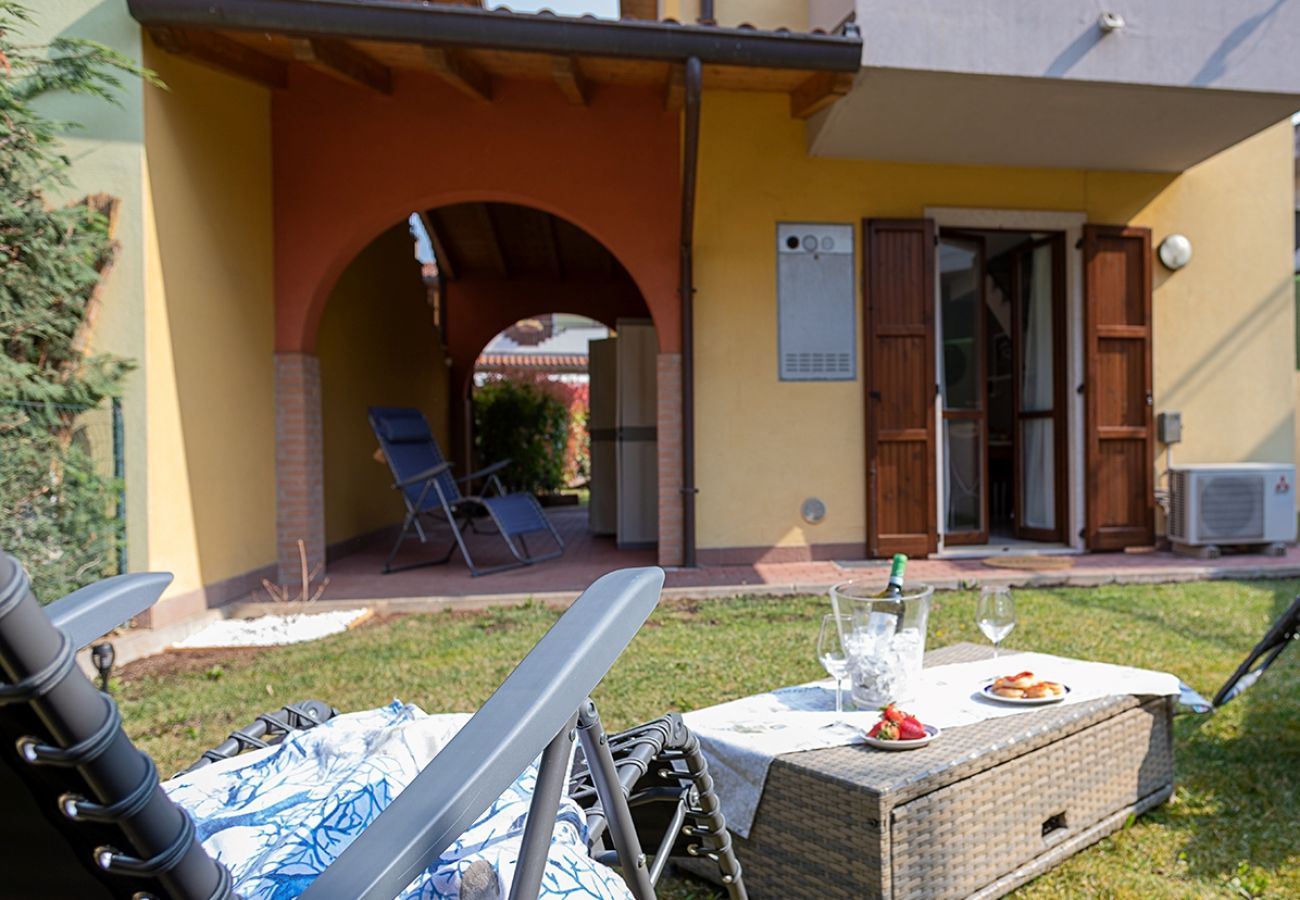 Chalet in Lazise - Regarda - Gruber detached-house with garden, pool, wifi