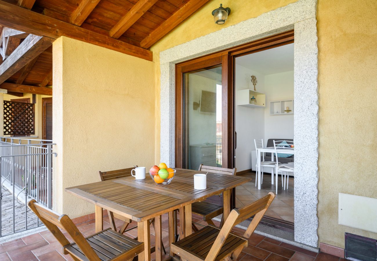 Myrsine 13/6 - Covered veranda ideal for al fresco dining in total privacy at a Klodge holiday home