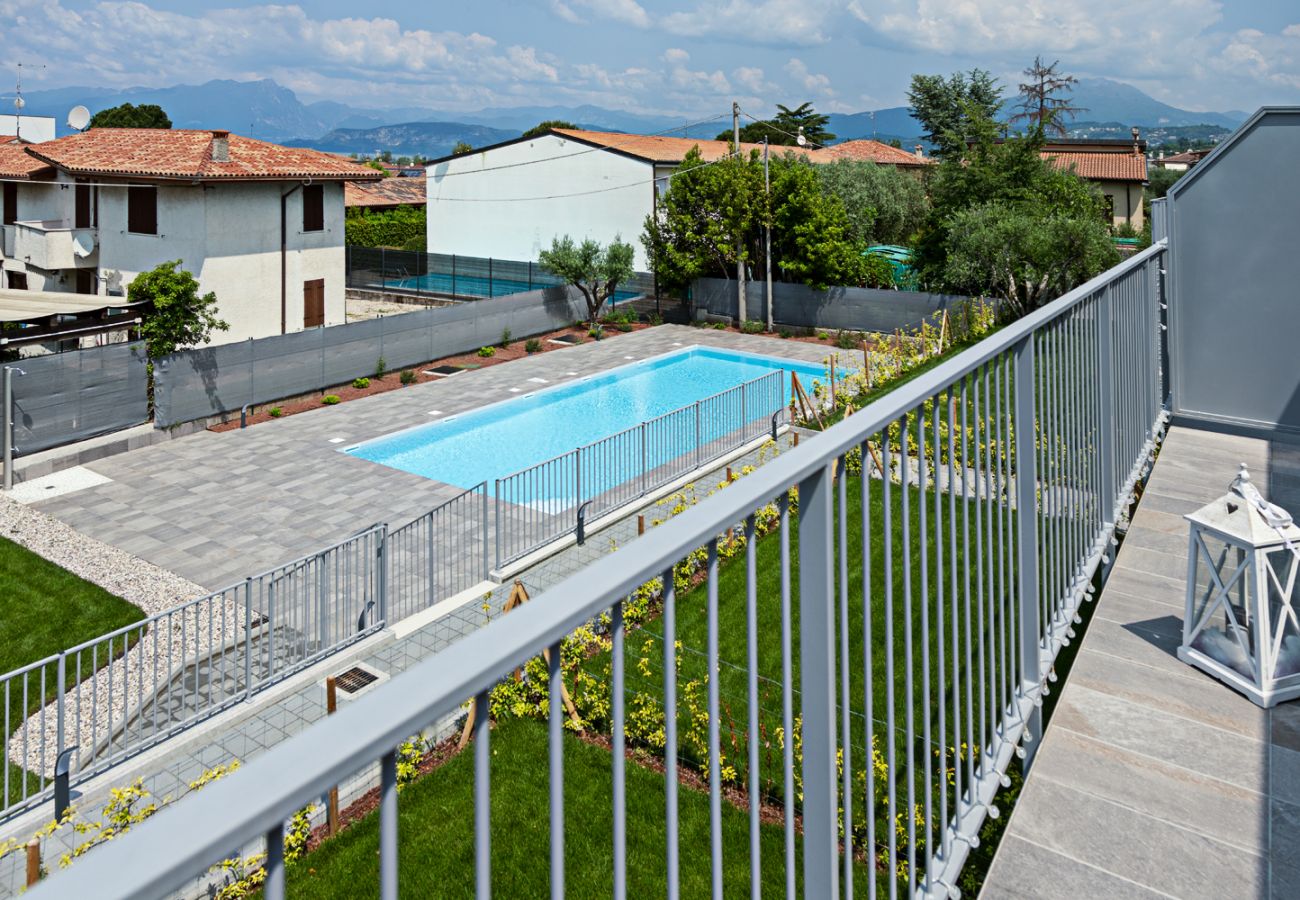 Apartment in Lazise - Regarda - Casa Erika with big terrace, swimming pool, wifi