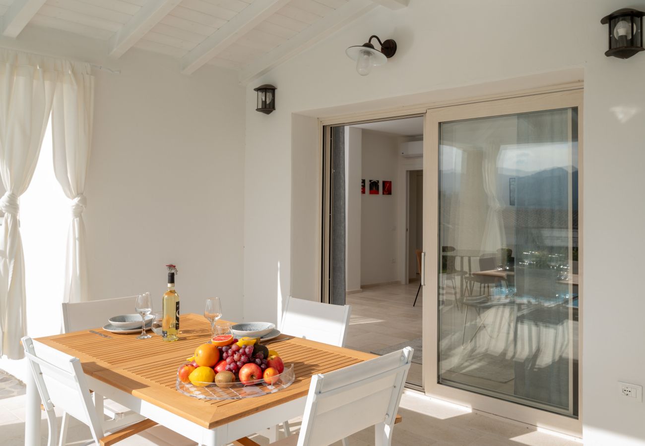 Bellevue 36C - covered veranda with garden view in Budoni