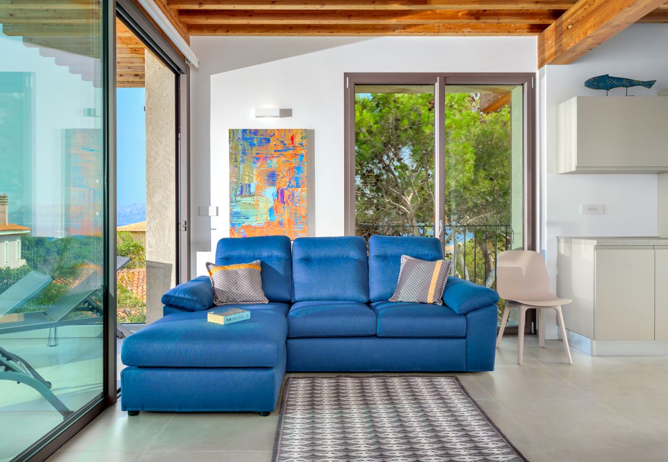 Villa Mathis - living room with panoramic view, bright and comfortable space in villa in Golfo Aranci