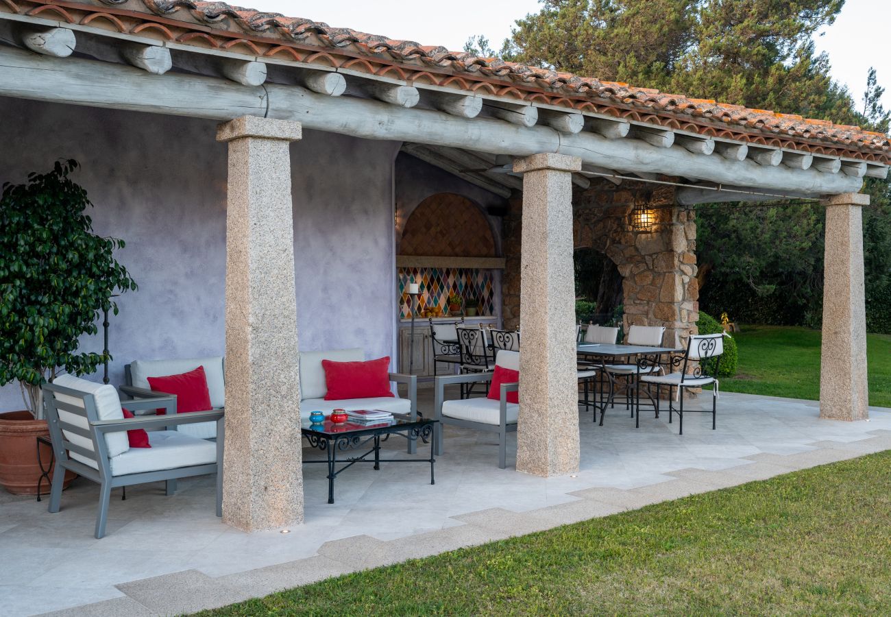 Villa Zenith - Elegant and refined atmosphere, holiday home in Sardinia